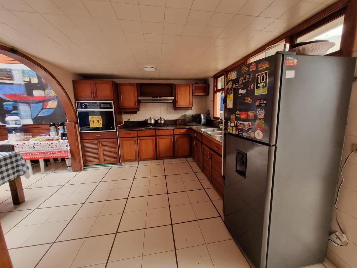 Acogedor Hostal Usaquen La Parada Del Tren Bogotá Exteriör bild